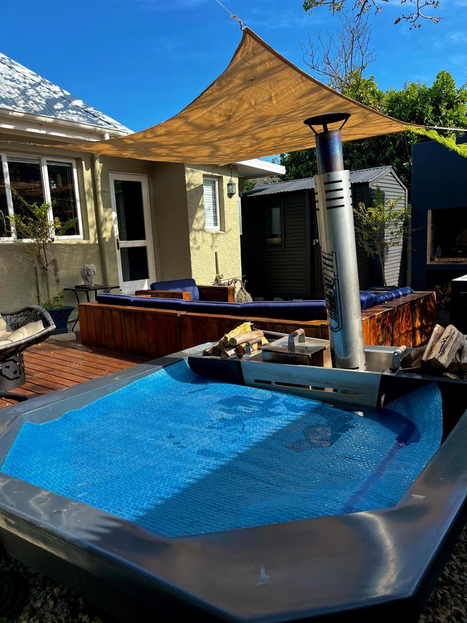הוילה הרמנוס Seven On Flora- Hot Tub, Modern With Amazing Outside Area מראה חיצוני תמונה